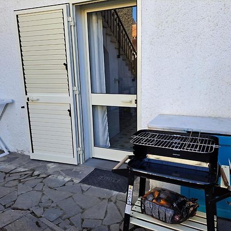 Apartmán Lungomare Chess S'archittu Cuglieri Exteriér fotografie