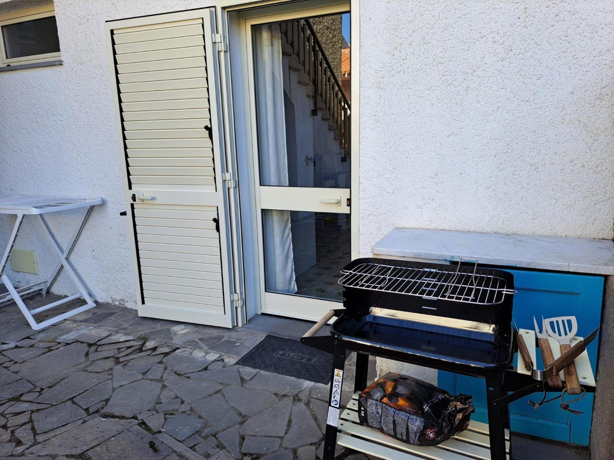 Apartmán Lungomare Chess S'archittu Cuglieri Exteriér fotografie